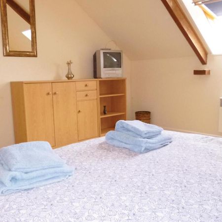 3 Bedroom Cozy Home In Brucheville Carentan-les-Marais Exterior foto
